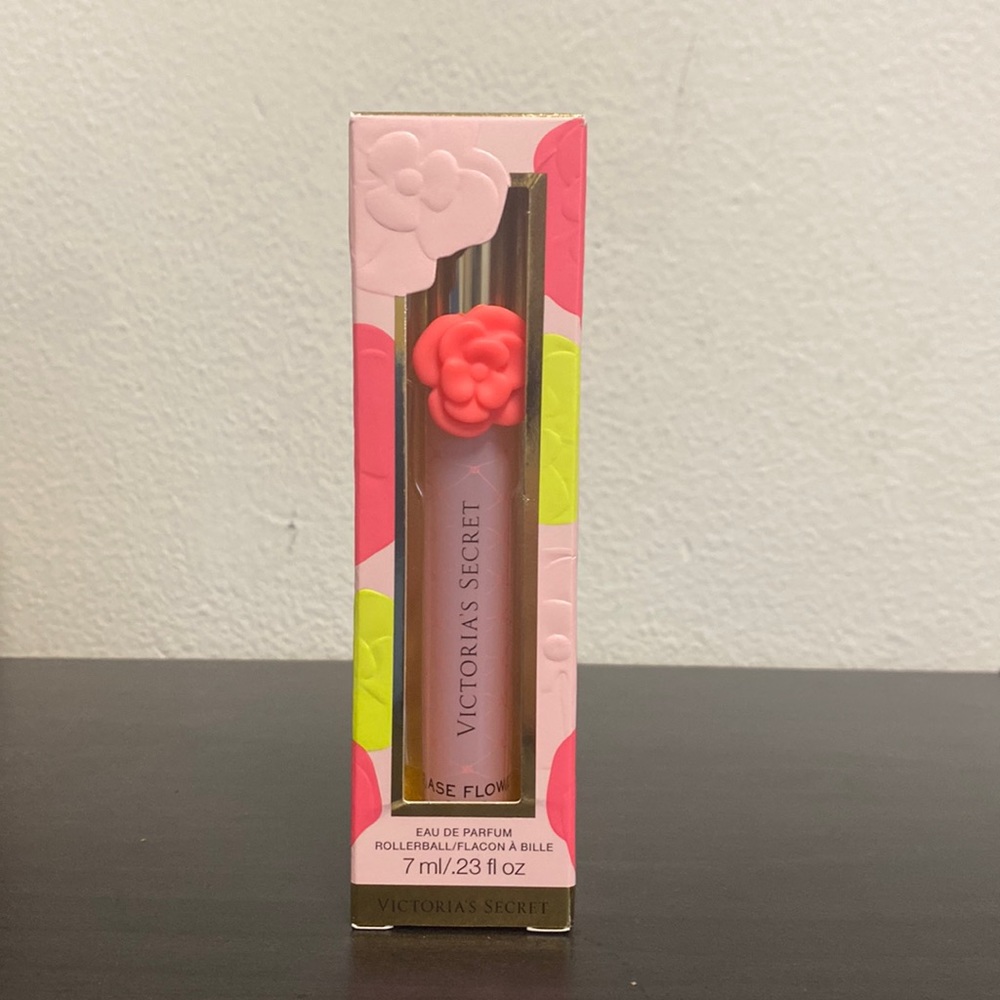 Victoria’s Secret Tease Flower Rollerball